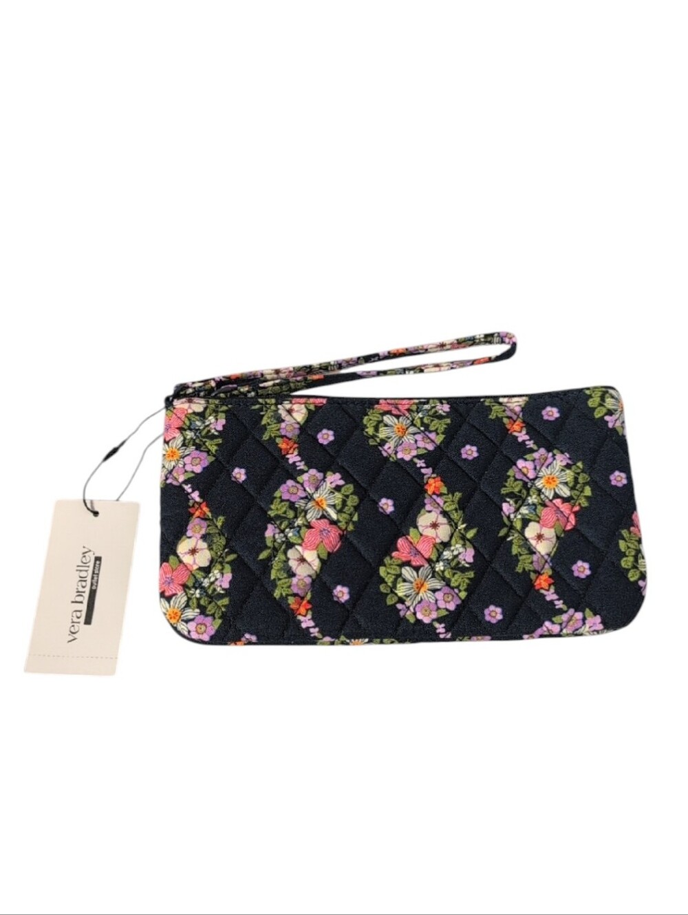 Vera Bradley Outlet Essential Wristlet in Paisley Rain